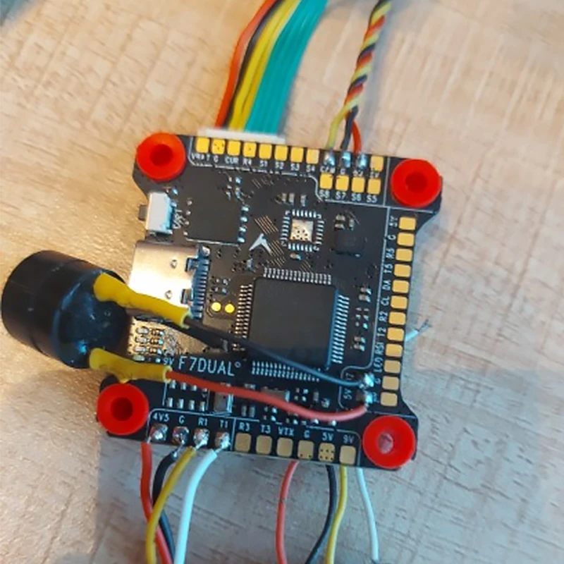 Controlador de vôo AOCODA-RC F - Betaflight Fc F7 avaliação e preço
